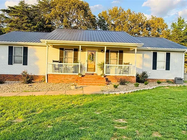 94 Risen Cemetery Rd, Greensburg, KY 42743