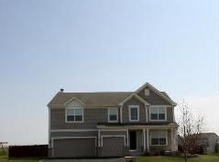 2221 Kingsmill St, Yorkville, IL 60560