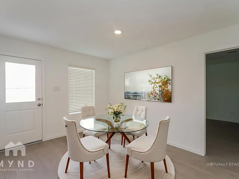 2728 River Knoll Ln — Photo 5