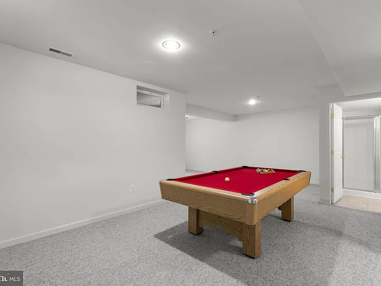 6381 Stockbridge Overlook Ct — Photo 32