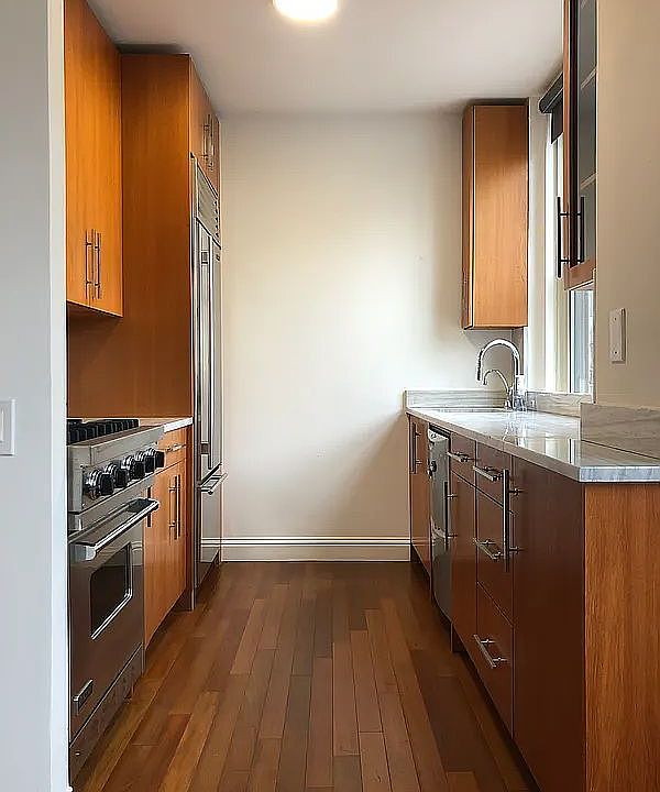 1st image of 88 Greenwich St APT 1203