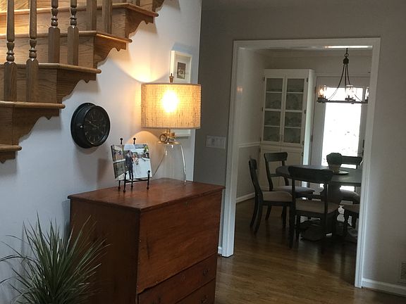 4th image of 134 Forest Glen Dr