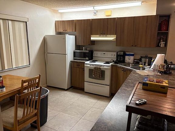 3rd image of 1400 NW 45th Street #B4