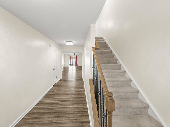 5th image of 1422 Penrith Ct