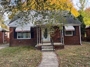 19454 Glenmore, Redford, MI 48240