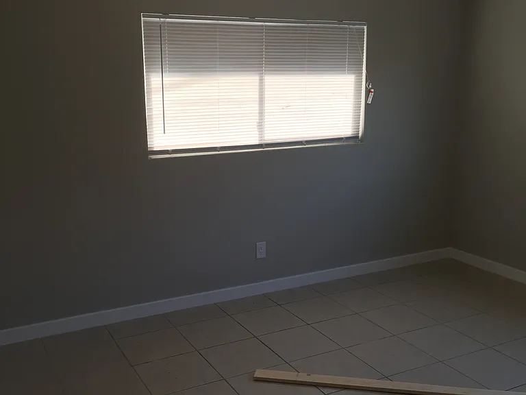 350 E Chuckwalla Rd #1 — Photo 6