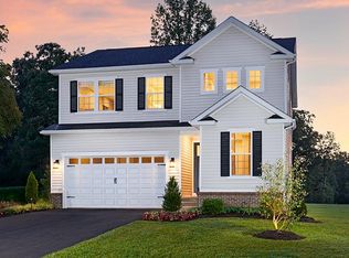 2809 White Tail Dr, Locust Grove, VA 22508