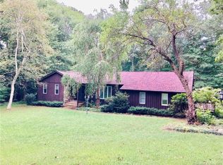 3 Wilbur Ln, East Lyme, CT 06333