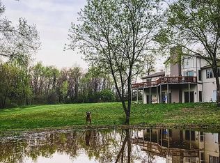 62154 Oak Rd, South Bend, IN 46614