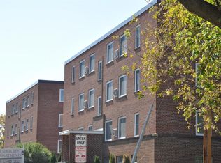 122 Knollcrest Dr APT 103, Mankato, MN 56001