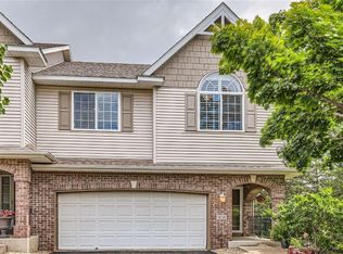 3158 Crane Creek Pl, Eagan, MN 55121