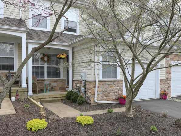 505 Waterford Ct #75, New Hope, PA 18938