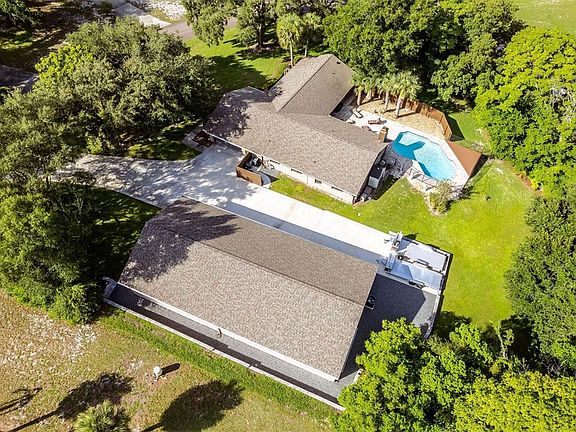 2nd image of 1930 LONG POND DRIVE