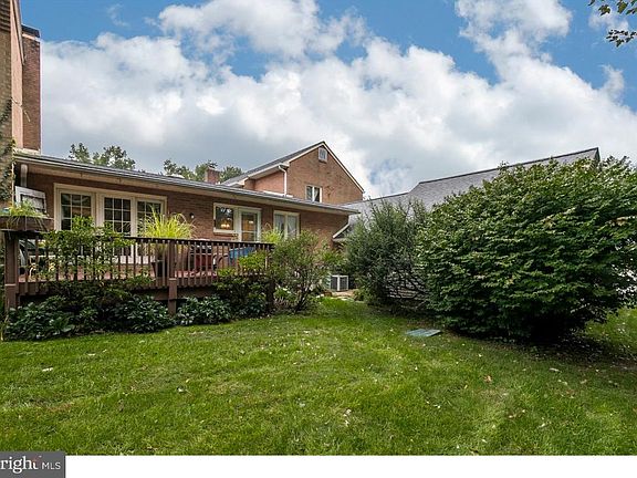 5th image of 33 Gunning Ln