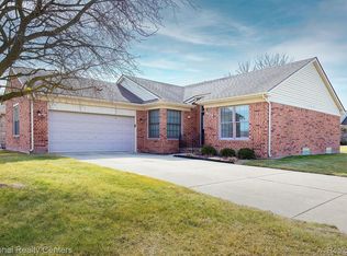 17888 Redwood Dr, Macomb, MI 48042