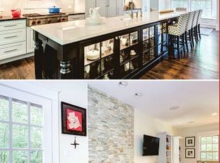 181 Melvin Dr, Lake Bluff, IL 60044