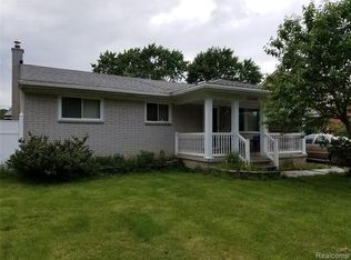 15106 Burr St, Taylor, MI 48180