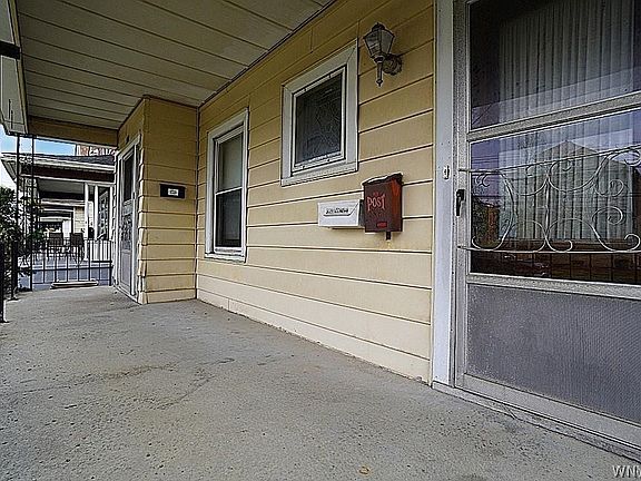 2nd image of 54 Pine Ridge Rd