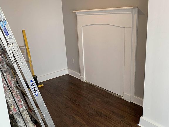 3rd image of 3 Randall St #3