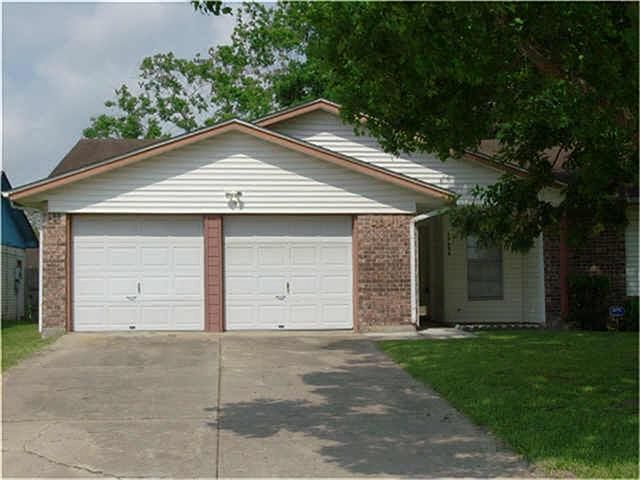1st image of 15842 Kenbrook Dr