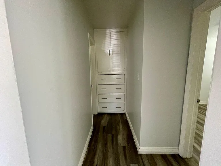 1142 N Madison Ave #2 — Photo 8