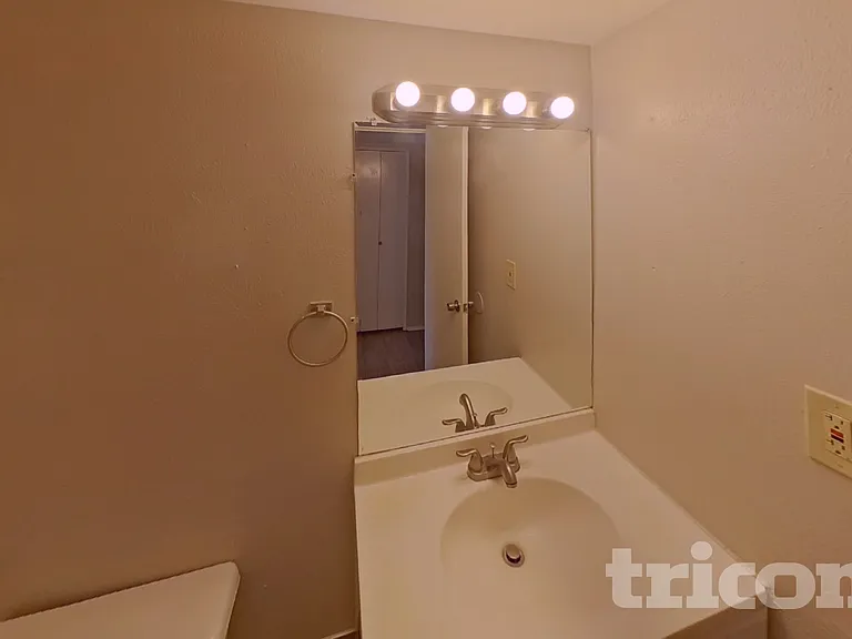 332 Rockcrest Dr — Photo 13