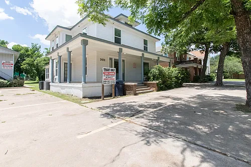 301 Fry St Photo 1