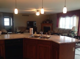 2005 Oxford Dr, Saint Marys, OH 45885