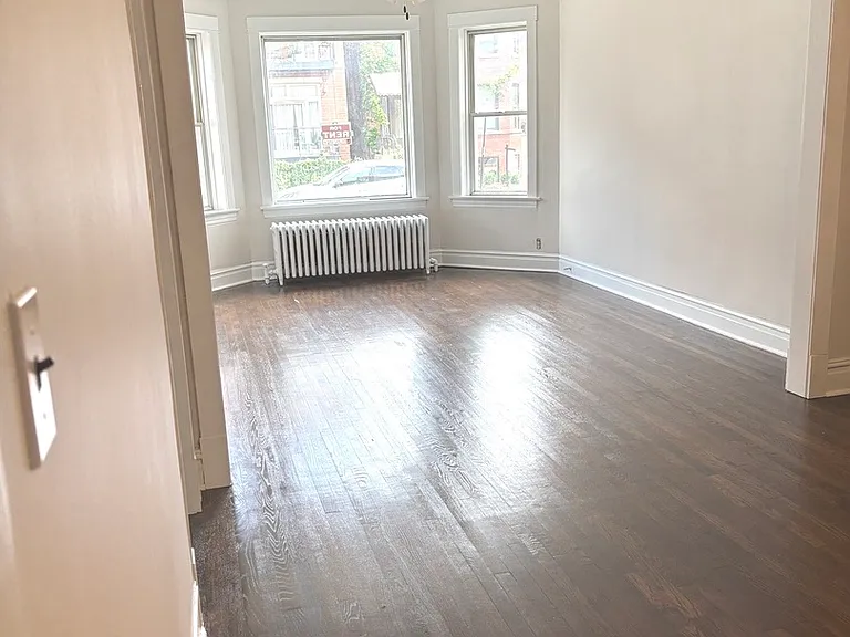 2737 W Belmont Ave #1 — Photo 15