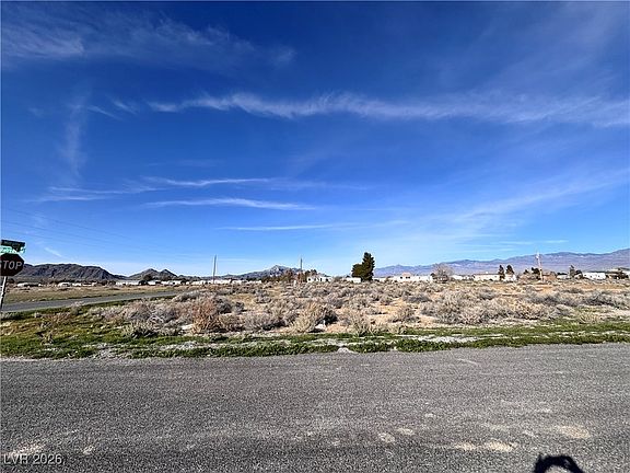 3rd image of 3480 W Retread Rd