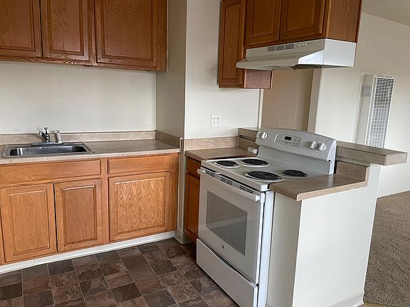 3rd image of 333 Stanford Way APT 7