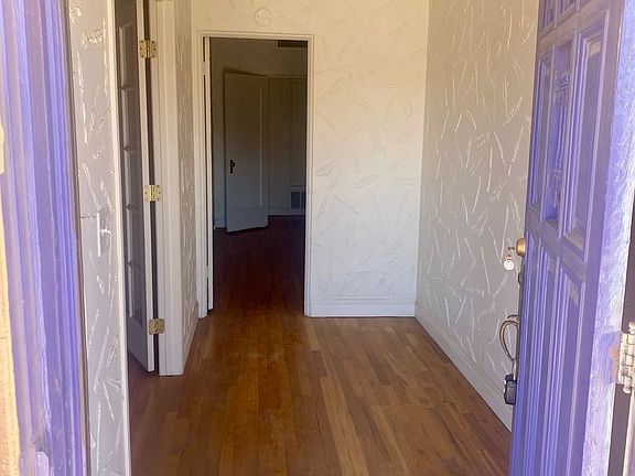 3rd image of 1145 E Mesa Ave