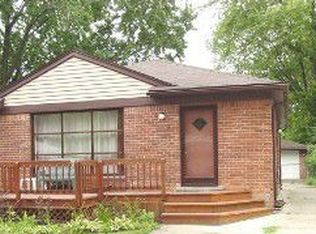 97 W Elmwood Ave, Clawson, MI 48017