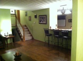 736 Palace Dr, Pinckneyville, IL 62274