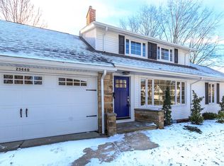24101 Hazelmere Rd, Shaker Heights, OH 44122