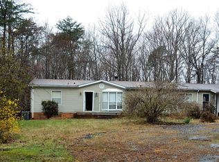 136 Geneva Dr, Eden, NC 27288