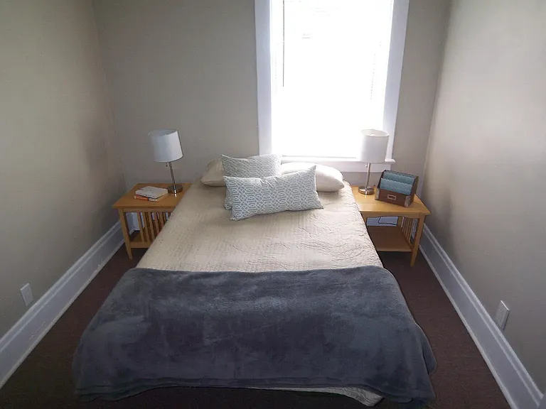 1118 S Plymouth Ave #2 — Photo 8