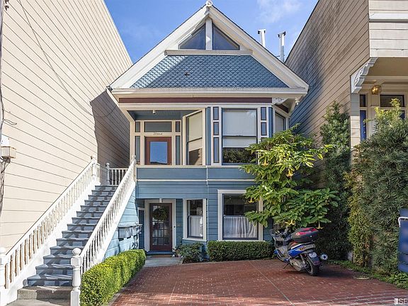 2nd image of 38 Delmar St #3