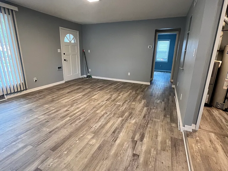 1236 Orchard Heights Dr — Photo 12