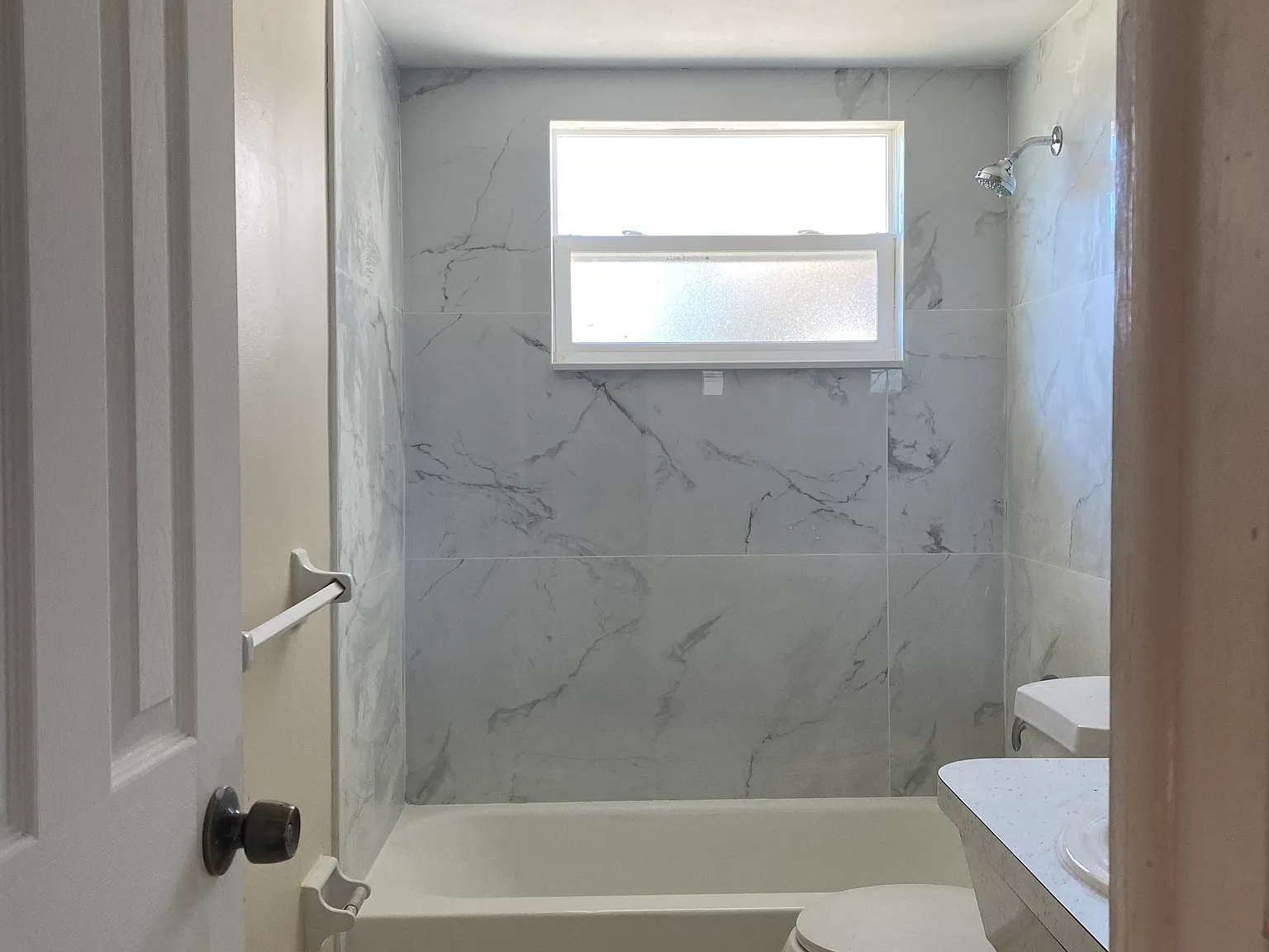3 bed, 1064 sqft, $1,495 — Photo 2