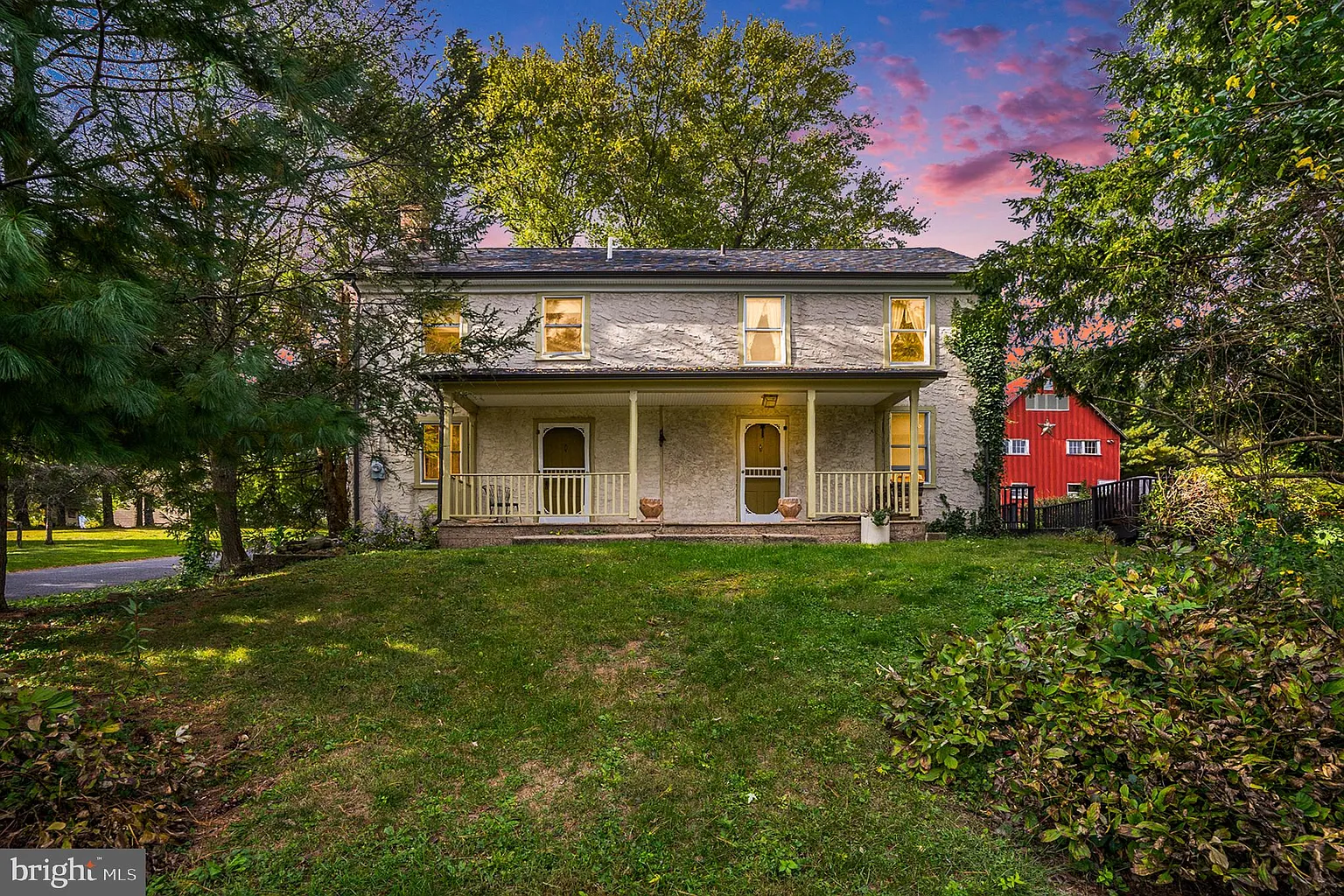 105 Chestnut Ln photo 1