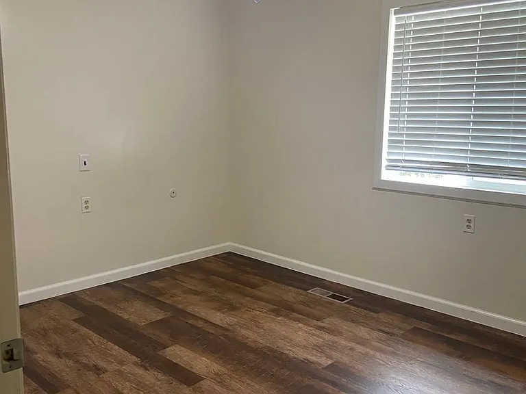 745 E Lazon Dr — Photo 23