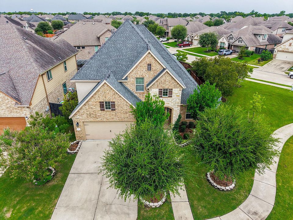 1st image of 4243 Bayou Hollow Ln