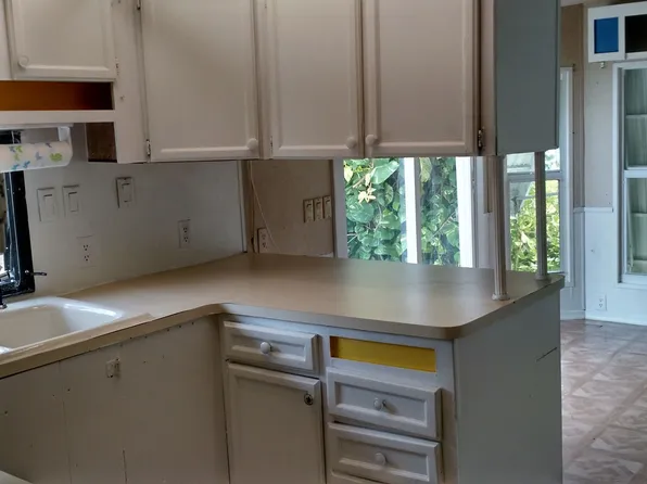 Summerland Palms, 24863 Overseas Hwy Unit 18, Summerland Key, FL 33042
