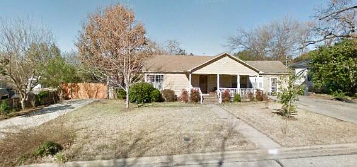 2nd image of 3331 Herring Ave