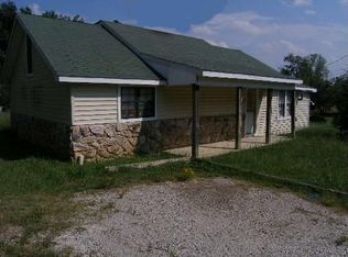 206 Jennings Ave, Parsons, TN 38363