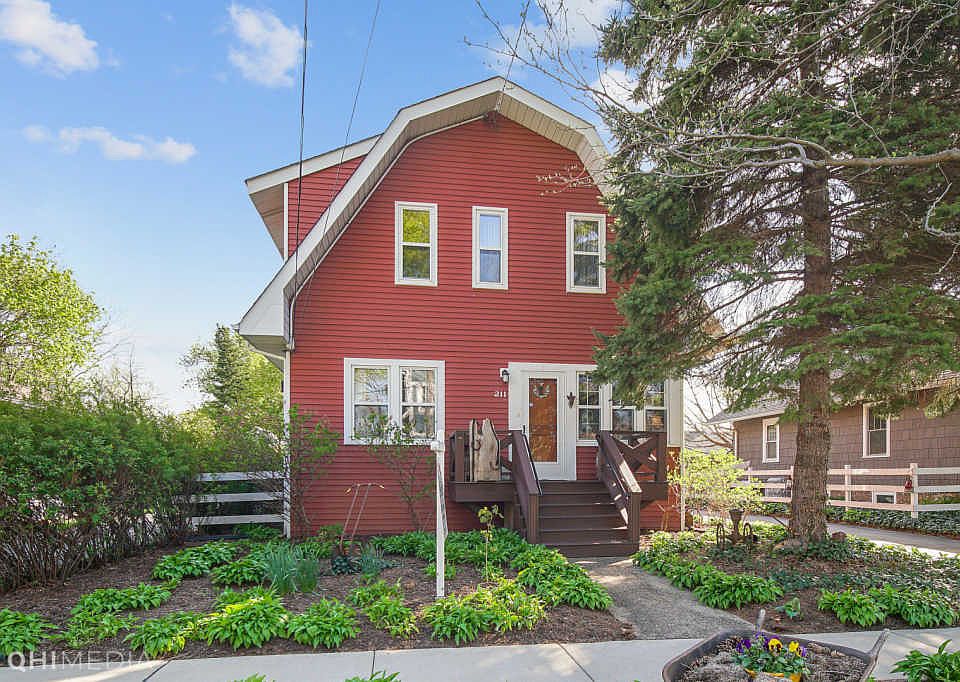 1st image of 211 Johnson Ave