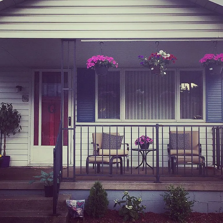 909 7th St photo 1