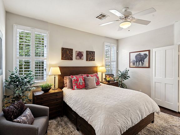 4th image of 8748 Double Eagle Dr