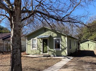 408 Hugo St, Kerrville, TX 78028